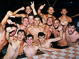 ABBRONZATISSIMI: Il party esti...